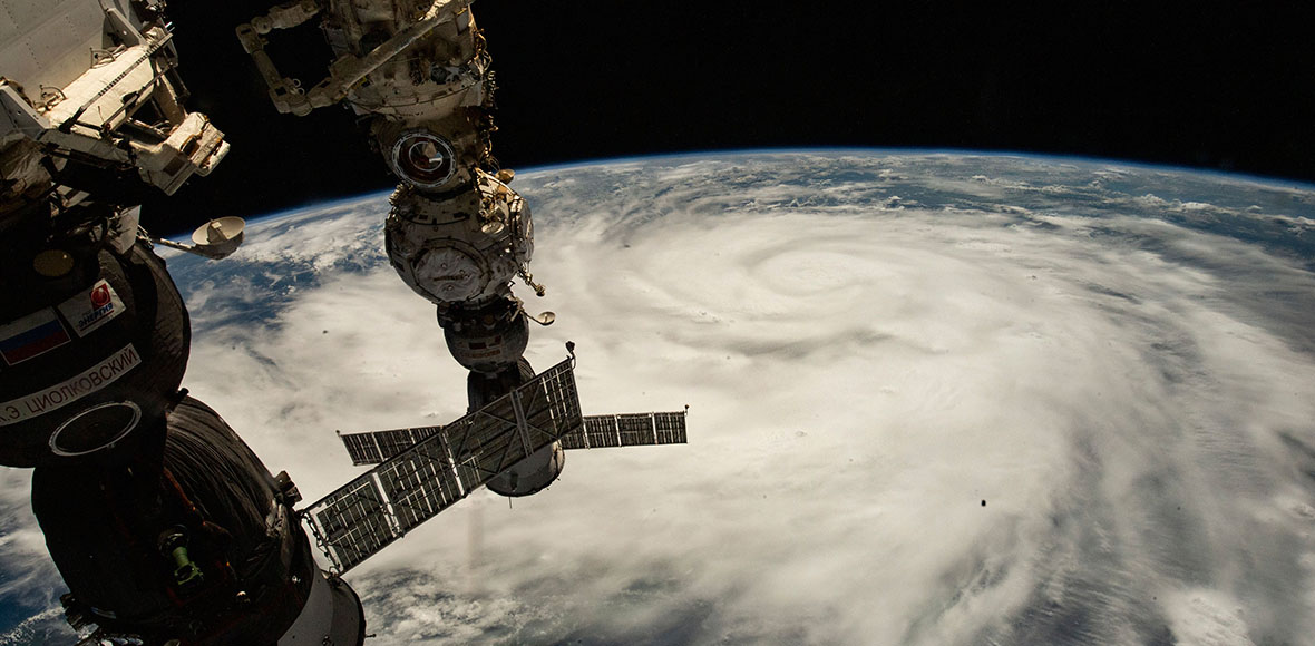 Πως φαίνεται ο κυκλώνας Ίαν από το διάστημα